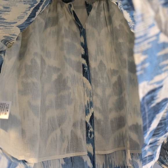 Olivia James Blue and White  Blouse M - Picture 6 of 7